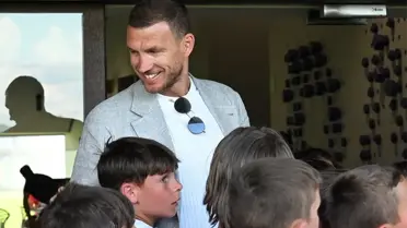 Dzeko, Fiorentina ile Anlaştı
