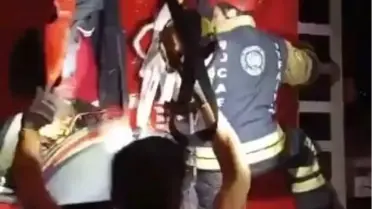Kartepe'de Tır Kazası: Sürücü Kurtarıldı
