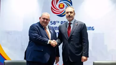 Hakan Fidan ASEAN Toplantısında İkili Görüşmeler Yaptı