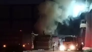 İnegöl'de Mobilya İmalathanesinde Yangın
