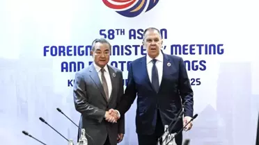Çin ve Rusya İşbirliğini Güçlendiriyor