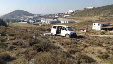 Hatay'da Minibüs Devrildi: Sürücü Yaralı