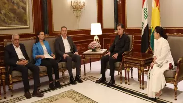 DEM Parti heyeti, IKBY Başkanı Neçirvan Barzani'yi ziyaret etti