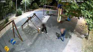 Yalova'da Çocuk Parkındaki Kameralar Kırıldı