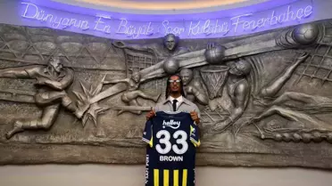 Fenerbahçe Archie Brown'u Transfer Etti