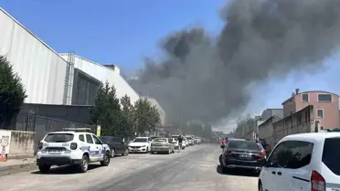 Çayırova'da Fabrika Yangını