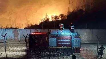 Hatay'da Suriye'den Sıçrayan Yangına Müdahale Devam Ediyor