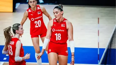 A Milli Kadın Voleybol Takımı Sırbistan'a 3-0 Kaybetti