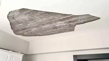Ankara'da Bebek Odasına Tavan Parçası Düştü