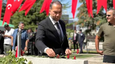 Başkan Özdemir: 'O karanlık gecede sadece darbe girişimi engellenmedi'