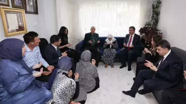 Cumhurbaşkanı Erdoğan, 15 Temmuz şehitlerinden Muzaffer Gülşen'i ziyaret etti