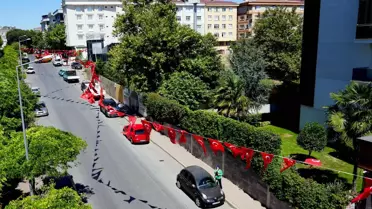 Bahçelievler Türk bayraklarıyla donatıldı