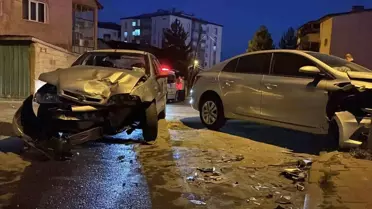 Sivas'ta Trafik Kazası: 6 Yaralı