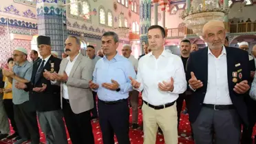 15 Temmuz Şehitleri Suluova'da dualarla anıldı