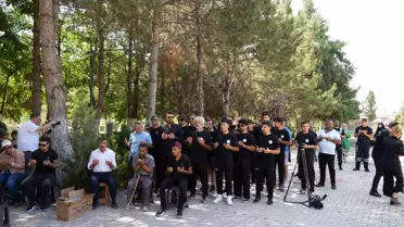 Arnavutköy'den Şehit Ömer Halisdemir'in kabrine 6 gün pedal çevirdiler