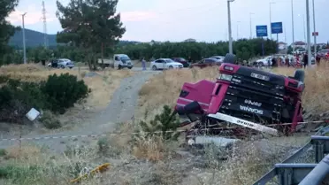 Burdur'da Domates Yüklü Kamyon Devrildi: Sürücü Hayatını Kaybetti