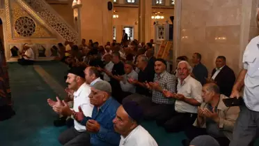 Patnos'ta 15 Temmuz için Kur'an tilaveti okundu