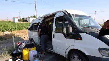 Nevşehir'de Tarım İşçilerini Taşıyan Minibüs Takla Attı