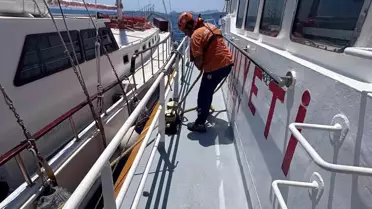 Bodrum'da Su Alan Tekne Kurtarıldı