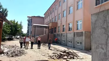 Simav'da Okul ve Jandarma Binası İncelemesi