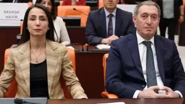 DEM Parti'den Demirtaş'a ziyaret: Arkadaşlarımızın serbest bırakılması gerekiyor