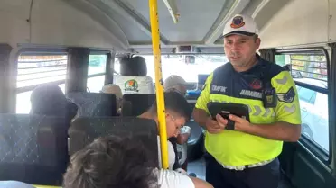 Kuşadası'nda Minibüs Denetimleri Devam Ediyor