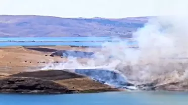 Tunceli'de Anız Yangını Kontrol Altına Alındı
