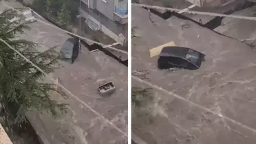 Ankara'da yağış kabusu! Sular bir aracı böyle sürükledi