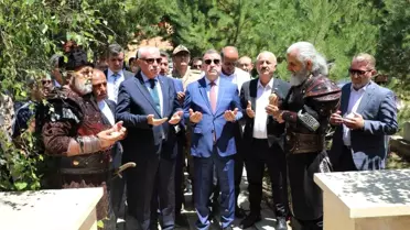 Dede Korkut Türbesi'nde Anma Töreni