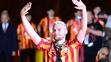 Galatasaray'da 4 ayrılık hazırlığı birden