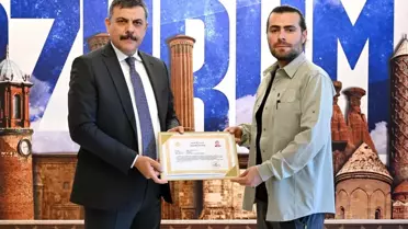 Vali Çiftçi’den Tayin Olan Personele Ödül