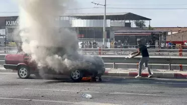 Malatya'da Araç Yangınına Vatandaş Müdahalesi
