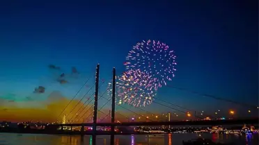 Almanya'da havai fişek patlaması: 19 yaralı