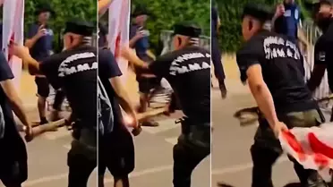 Rum Kesimi'nde çirkin provokasyon! KKTC bayrağını yakma girişimini Rum polisi engelledi