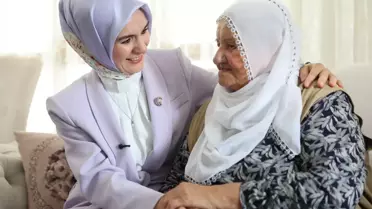 Bakan Göktaş, Raife Babaanne'yi Ziyaret Etti