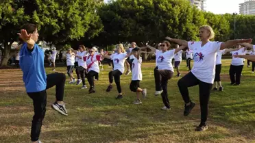 Mersin'de 'Harekete Devam' Projesi ile Sabah Sporları Başladı