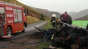 Pazaryolu'nda Odunluk Yangını Kontrol Altına Alındı