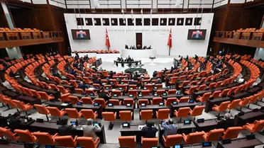 Sağlık alanındaki düzenlemeleri içeren kanun teklifi Meclis'te kabul edildi