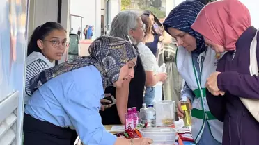 AK Parti, Bilecik'te Üye Standı Açtı
