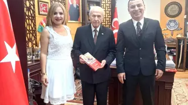 Gültekin Kardeşlerden Bahçeli Kitabı