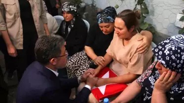Bakan Yumaklı'dan şehit ailesine taziye ziyareti