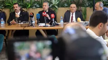 Sivas Belediye Başkanı Adem Uzun, Basın Bayramı'nda Gazetecilerle Bir Araya Geldi