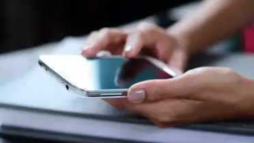 İngiltere'de telefon şebekeleri çöktü! Arama yapılamıyor