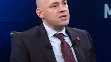 Antalya'da Rüşvet Operasyonu: İki Tutuklama