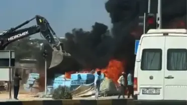 Nurdağı'nda İnşaat Alanında Yangın