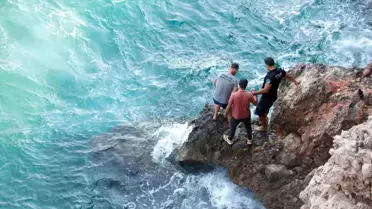 Antalya'da İntihar Girişimi: Genç Kurtarıldı