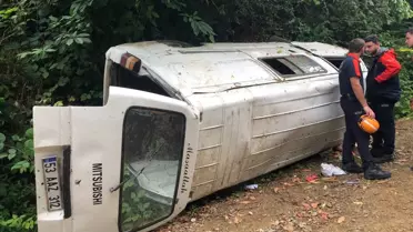 Rize'de Minibüs Kazası: 2 Ölü, 3 Yaralı