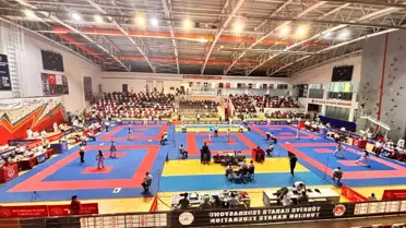 Karate Premier Ligi Muş'ta Başladı