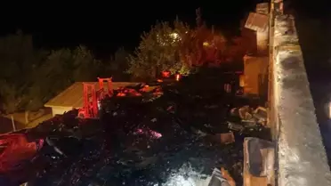 Bingöl'de Çatı Yangını Kontrol Altına Alındı