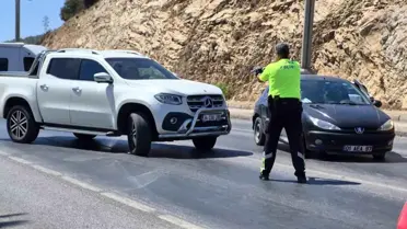 Dilan Çıtak'tan Polise Araba Sürme İhmeti